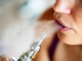 Wie viele Tage hält eine Vape mit 12.000 Zügen? RandM Tornado 12000 Züge Vape